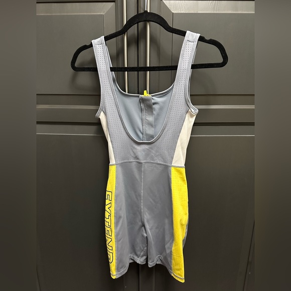 Active jumpsuit shorts - Picture 2 of 2